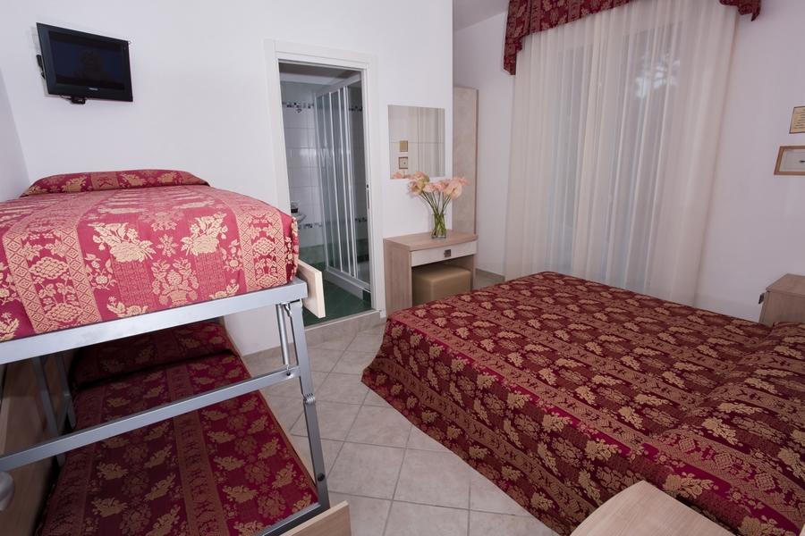 Hotel Rodi Червия Экстерьер фото