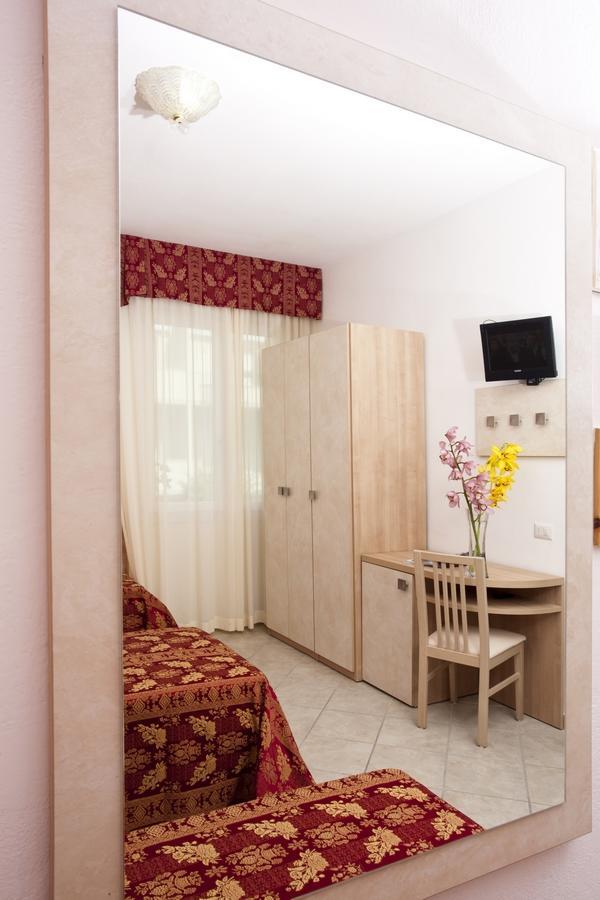 Hotel Rodi Червия Экстерьер фото